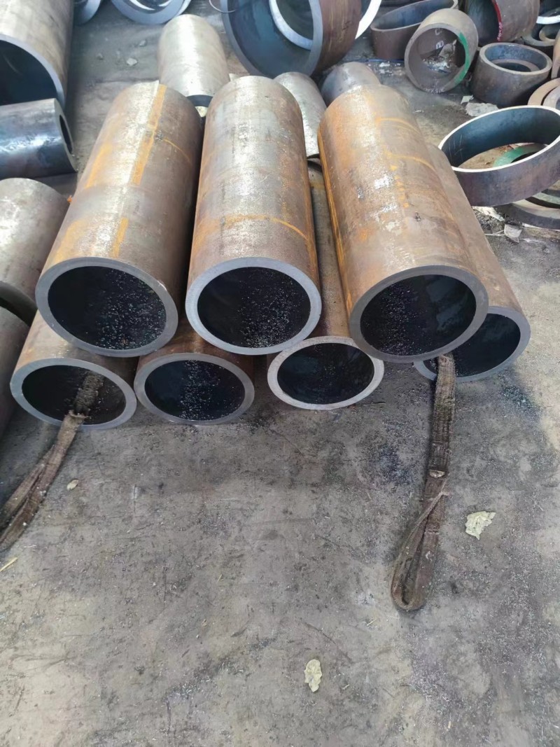 舞钢舞钢舞钢12Cr1MovG无缝钢管切割